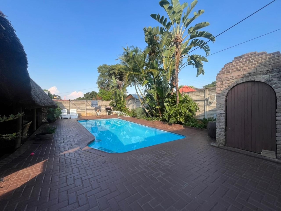 4 Bedroom Property for Sale in Protea Park North West